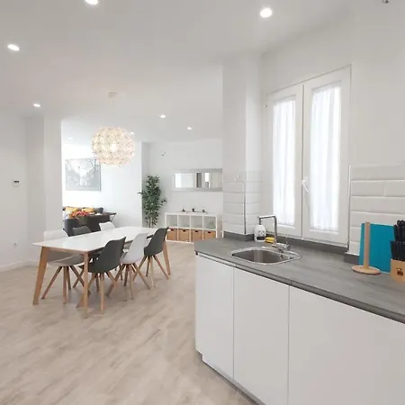 Del Parque Flats Puerto Apartment Malaga