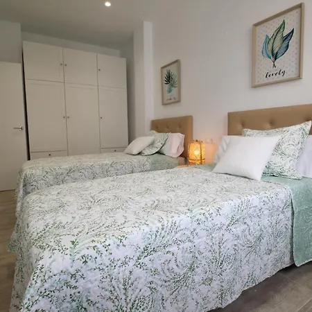 Del Parque Flats Puerto Apartment *